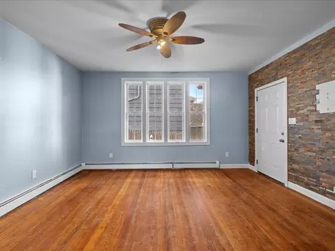 Living - 334 Fountain St, Fall River, MA 02721 photo 3 of 6