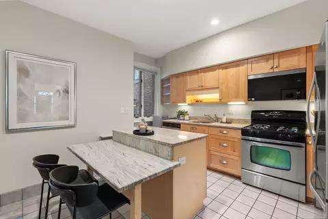 140 Fuller St #3, Brookline, MA 02446 photo 16