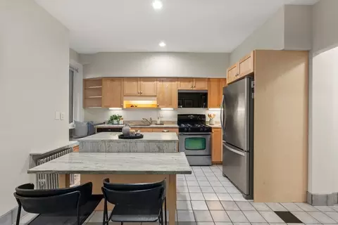 140 Fuller St #3, Brookline, MA 02446 photo 14