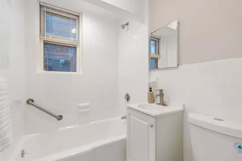 140 Fuller St #3, Brookline, MA 02446 photo 32