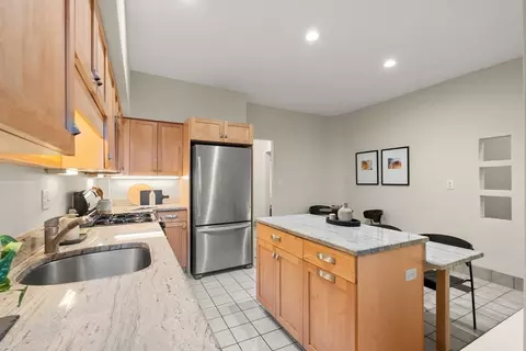 140 Fuller St #3, Brookline, MA 02446 photo 17