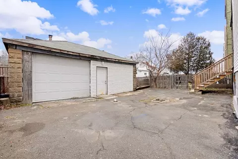 Exterior - 132 Vernal St, Everett, MA 02149 photo 4 of 5