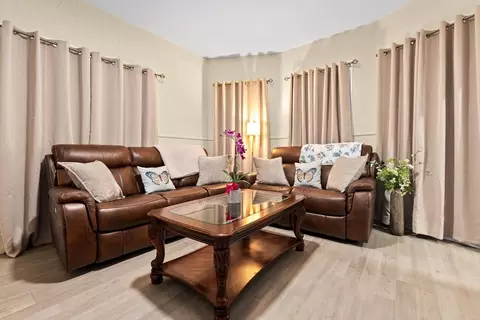 Living - 132 Vernal St, Everett, MA 02149 photo 2 of 3