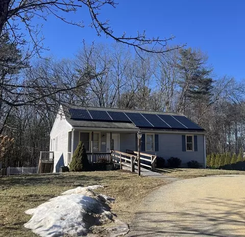 42 Arland Dr, Southbridge, MA 01550
