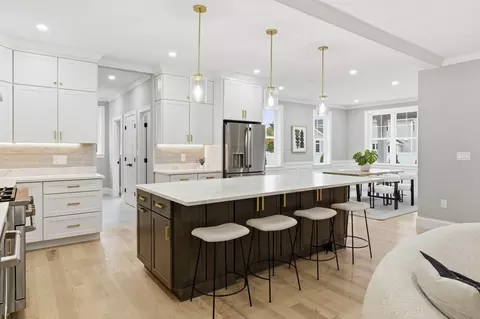 Kitchen - 4 Chatham Ln, Danvers, MA 01923 photo 3 of 3