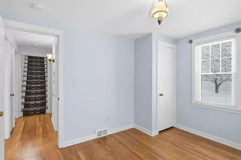44 Amanda St, Springfield, MA 01118 photo 16