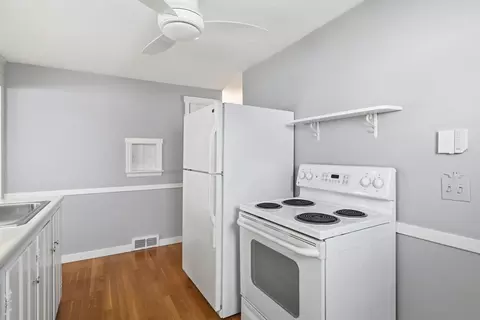 44 Amanda St, Springfield, MA 01118 photo 8