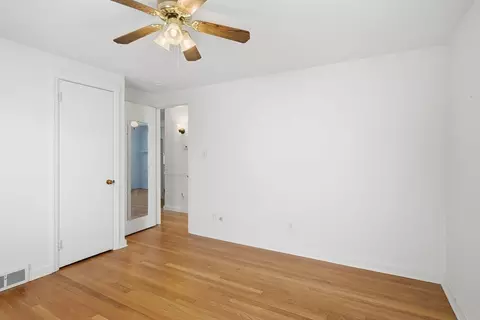 44 Amanda St, Springfield, MA 01118 photo 20