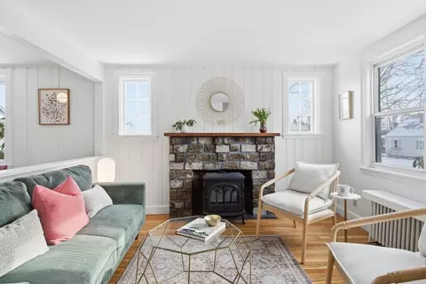 Living - 23 Fairview #23, Dedham, MA 02026 photo 2 of 3