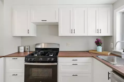 Kitchen - 23 Fairview #23, Dedham, MA 02026 photo 2 of 3