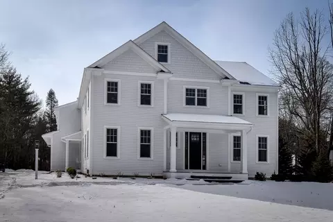 93 Walpole St, Dover, MA 02030