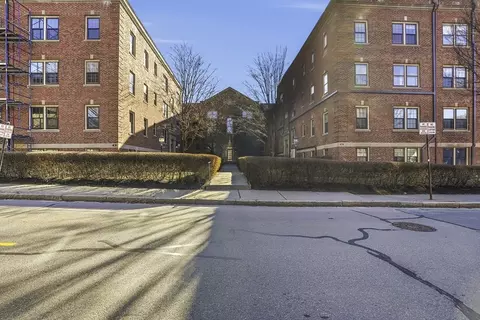 56 Elm St #2, Worcester, MA 01609 photo 27
