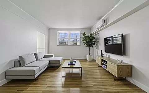 56 Elm St #2, Worcester, MA 01609 photo 7