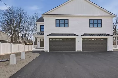 21 Tremont St #B, Stoneham, MA 02180