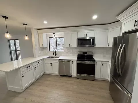 800 Bearses Way #5NB, Hyannis, MA 02601