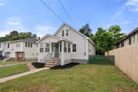 32 Kent Rd, Springfield, MA 01129 photo 21