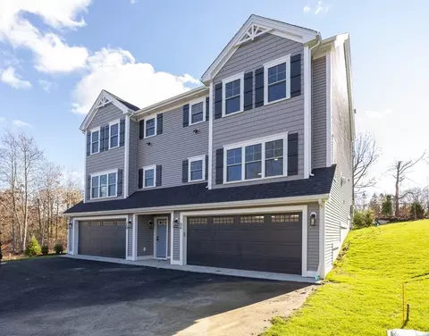 54 Baltic St #54, Attleboro, MA 02703
