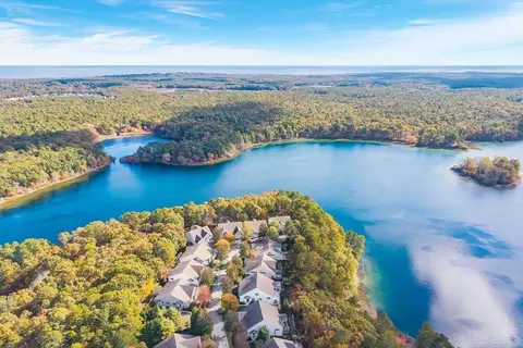 25 Great Pointe, Plymouth, MA 02360