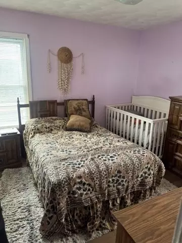 129 County St, Fall River, MA 02723 photo 13