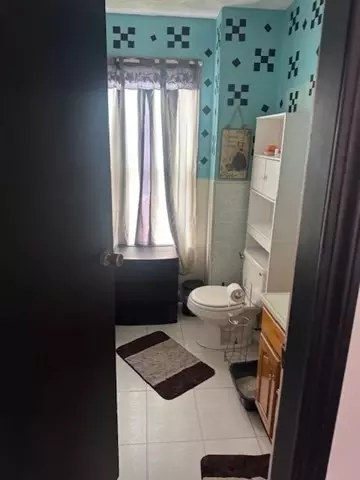 129 County St, Fall River, MA 02723 photo 15