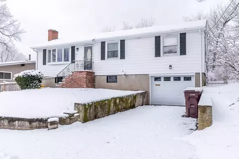 6 Snow Ln, Dedham, MA 02026 photo 5