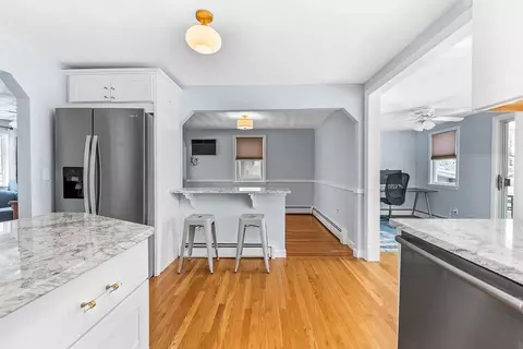 6 Snow Ln, Dedham, MA 02026 photo 11