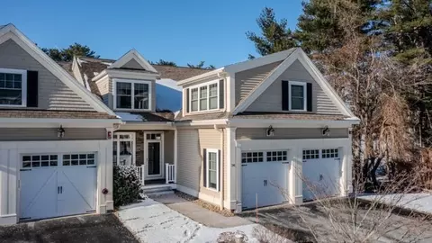 16 Fairway Dr #16, Topsfield, MA 01983