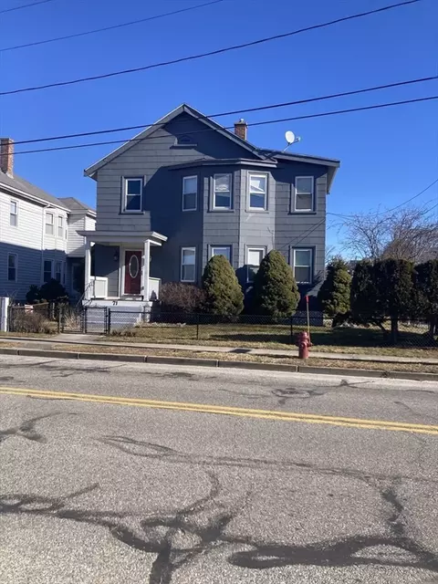 71 Sycamore St, Fairhaven, MA 02719
