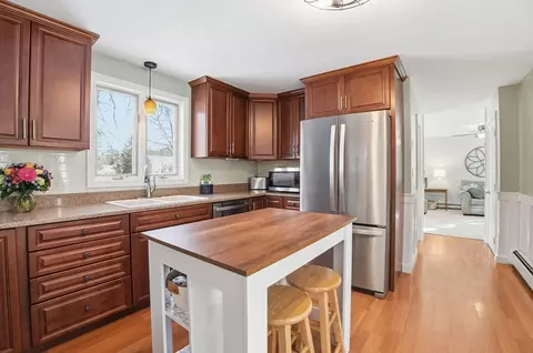 174 Columbus Dr, Fall River, MA 02720 photo 17