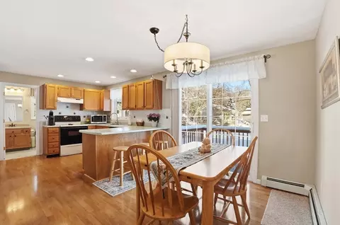 174 Columbus Dr, Fall River, MA 02720 photo 8