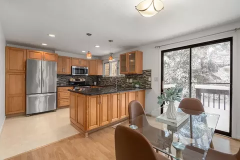 Kitchen - 1 Beth Cir #1, Acton, MA 01720 photo 4 of 4
