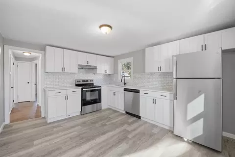 59 Piedmont St, Springfield, MA 01104