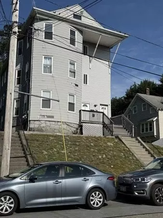 15 Boardman St, Worcester, MA 01606 photo 2