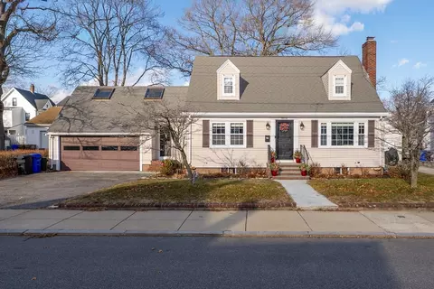 51 Como Rd, Hyde Park, MA 02136