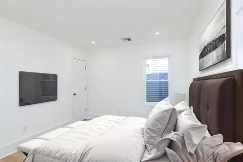 Bedroom - 48 Esther St, Worcester, MA 01607 photo 3 of 4