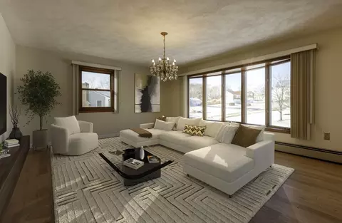 11 Ocean View Dr, Gloucester, MA 01930