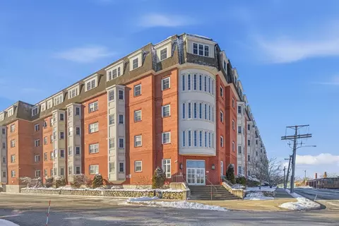 120 Wyllis Ave #401, Everett, MA 02149
