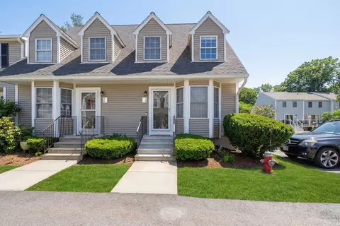 28 Key St #28, Millis, MA 02054