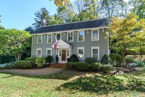 3 Garden Rd, Wellesley, MA 02481