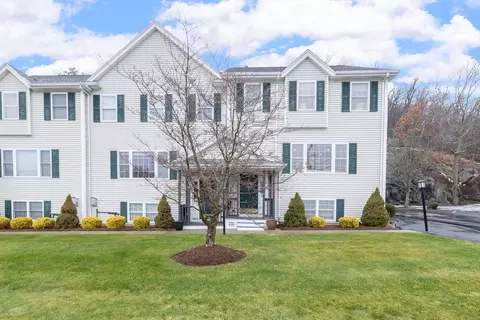 70 Sylvan St #70, Melrose, MA 02176
