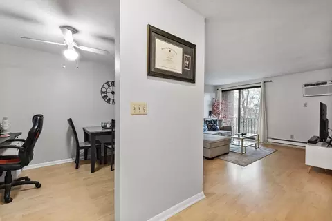 11 Riverside Ave #111, Danvers, MA 01923 photo 8