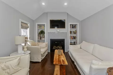 56 Carter St, Berlin, MA 01503 photo 5