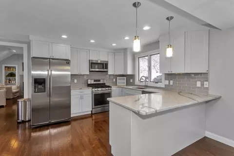 56 Carter St, Berlin, MA 01503 photo 8