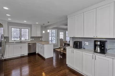 56 Carter St, Berlin, MA 01503 photo 12