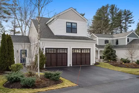 68 Abbey Rd #68, Westwood, MA 02090