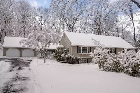 14 Turner Ridge Rd, Marlborough, MA 01752