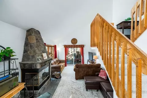Living - 357 Concord St, Gloucester, MA 01930 photo 1 of 3