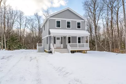 654 Skyline Trl, Chester, MA 01011