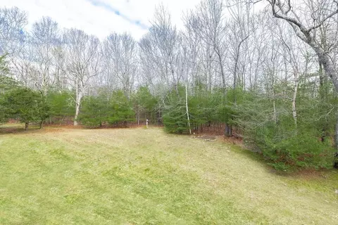 Exterior - 19 Deer Path #5, Maynard, MA 01754 photo 5 of 5