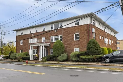100 Magnolia Ave #36, Lynn, MA 01904